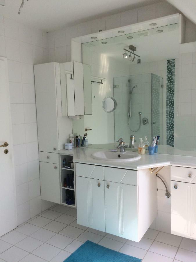 Schoene Zimmer Im Zentrum Leben Offenburg Exterior foto